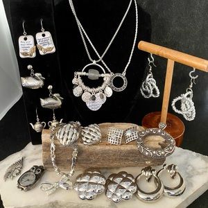 Vintage to modern jewelry lot